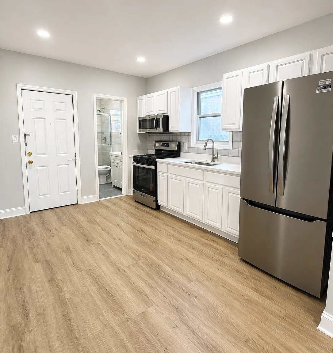 2 bed, $2,300 — Photo 1