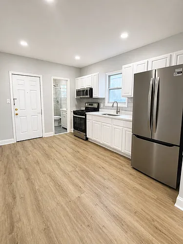 215 Valley Rd #1 Photo 1