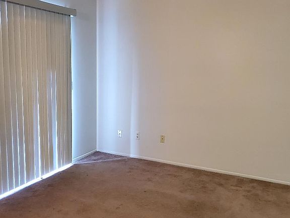 2nd image of 15026 Island Dr