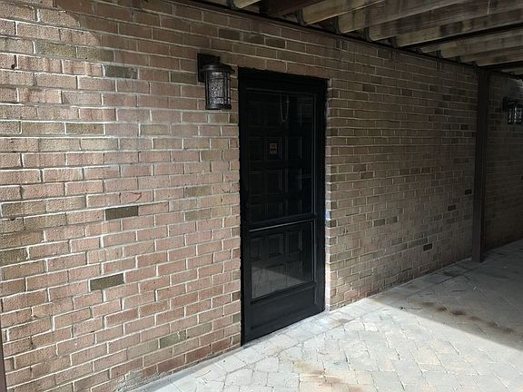 Entrance.jpg