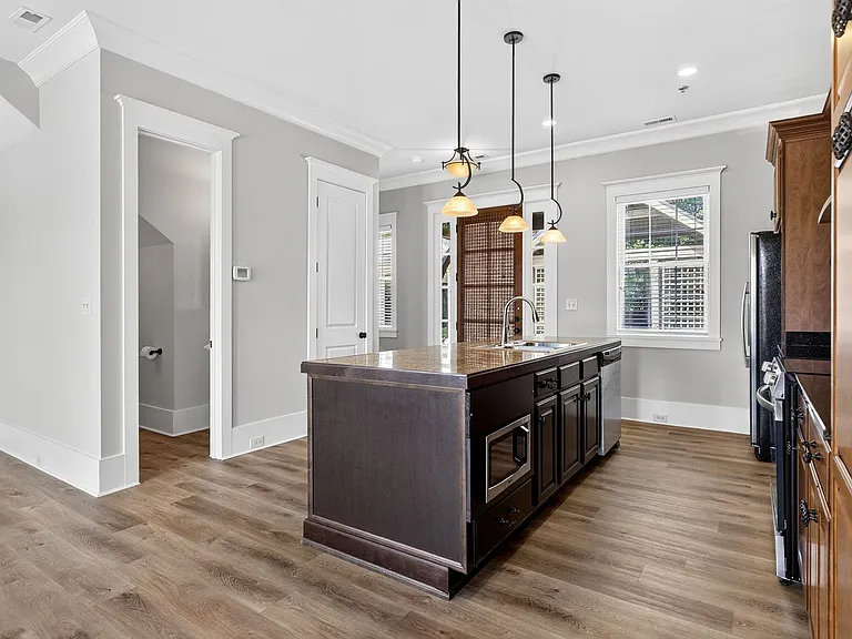 2409 Spring Creek Blvd NE — Photo 14