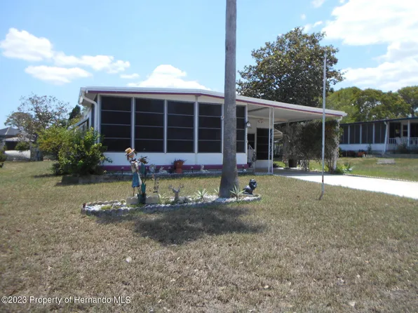 14316 Edgeknoll St, Brooksville, FL 34613