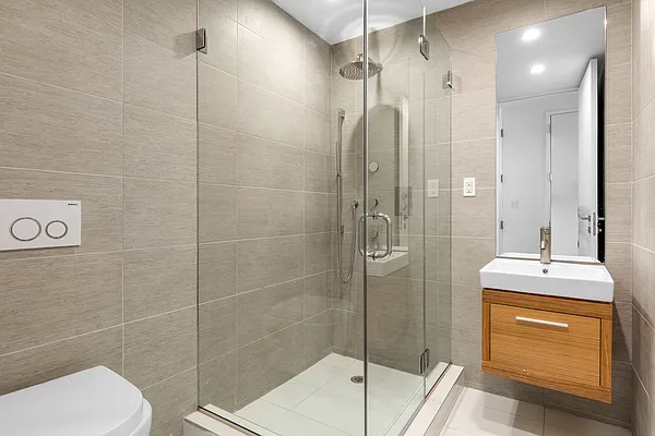 Sold by Compass | media 5