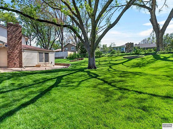 5th image of 13125 Normandy Cir