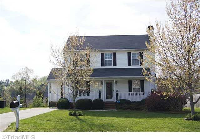 1st image of 3004 Butterwood Dr