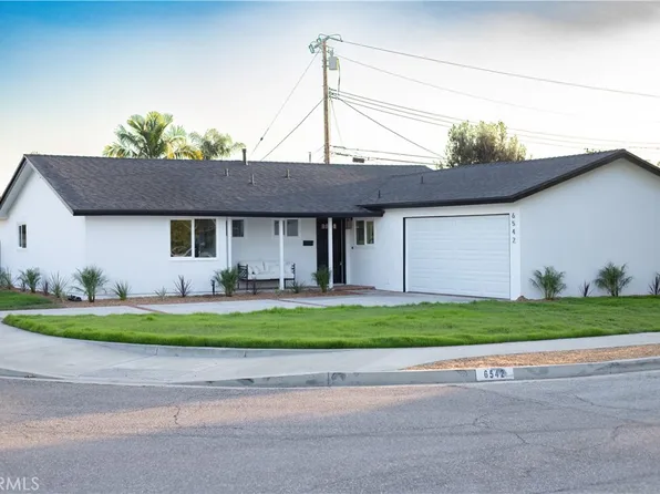 6542 Doriane Cir, Huntington Beach, CA 92647