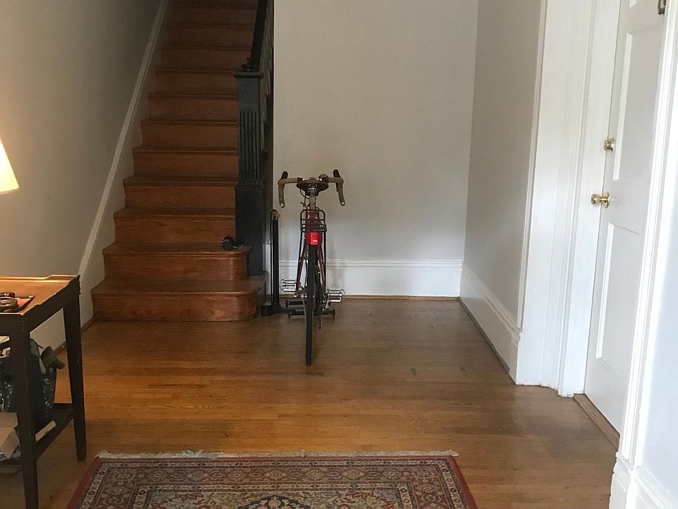 1st image of 1006 West Ave
