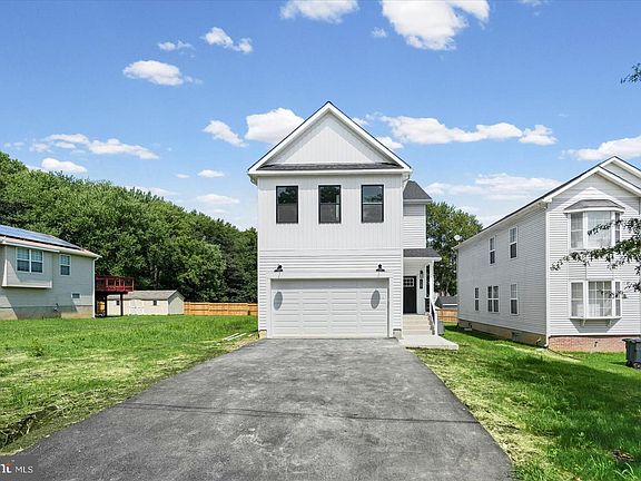 3rd image of 7247 Cedar Ave