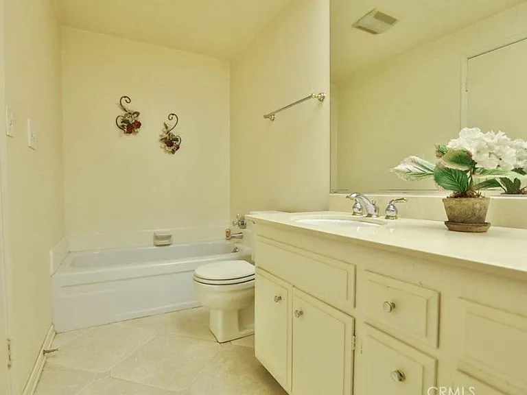 2422 Rio Branca Dr — Photo 7