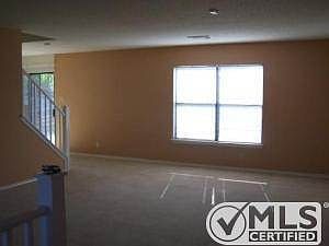 3rd image of 10135 Silverbrook Pl