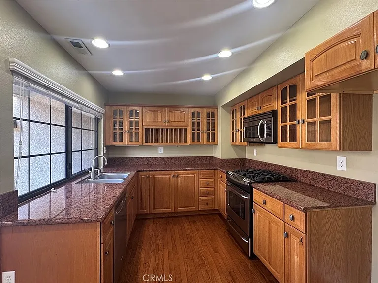 17 Mesquite Pl — Photo 3