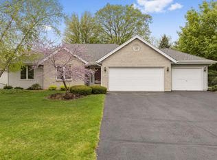 28 Fernridge Dr, Rockton, IL 61072
