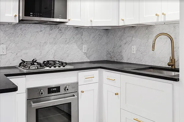 Rented by REAL New York | media 14