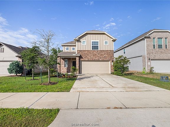 4th image of 4702 Nopalitos Way