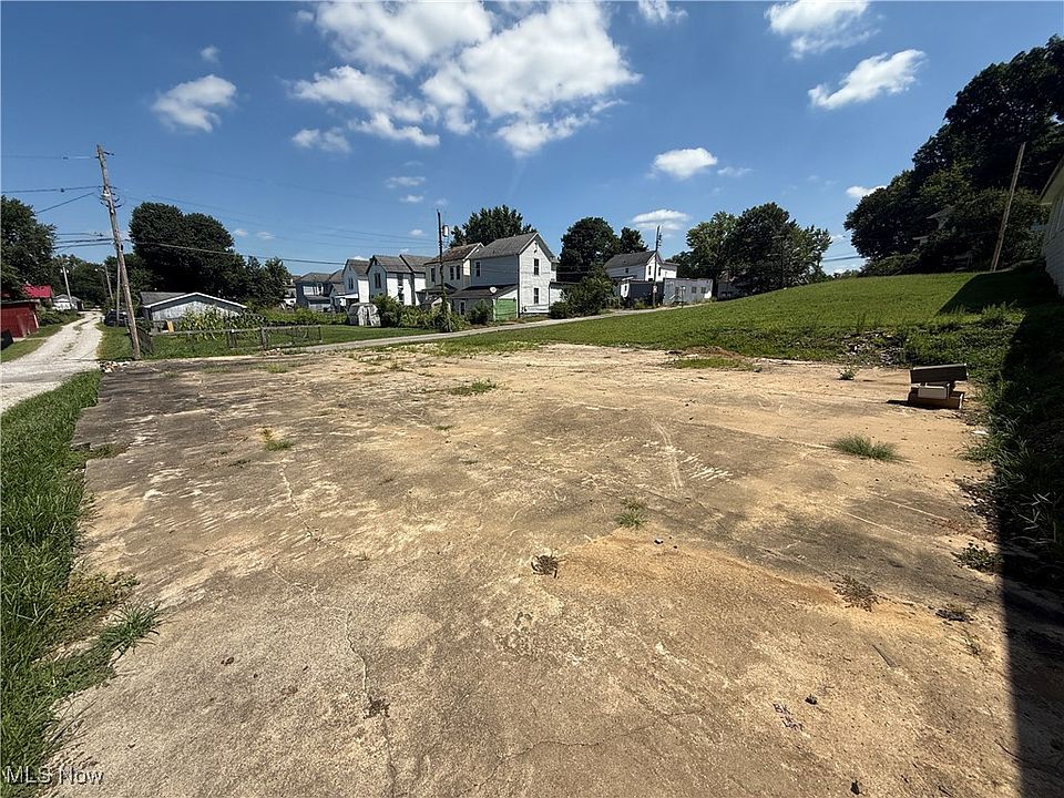1st image of 620 14th St