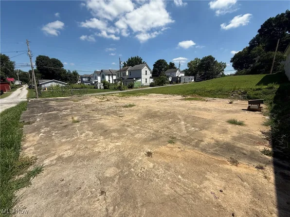 620 14th St, Parkersburg, WV 26101