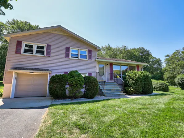 29 Pond Drive, Wolcott, CT 06716