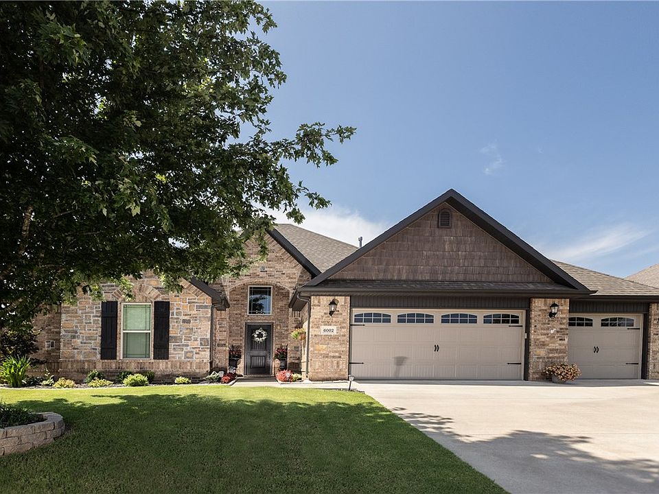 1st image of 6002 W Woodbine Dr