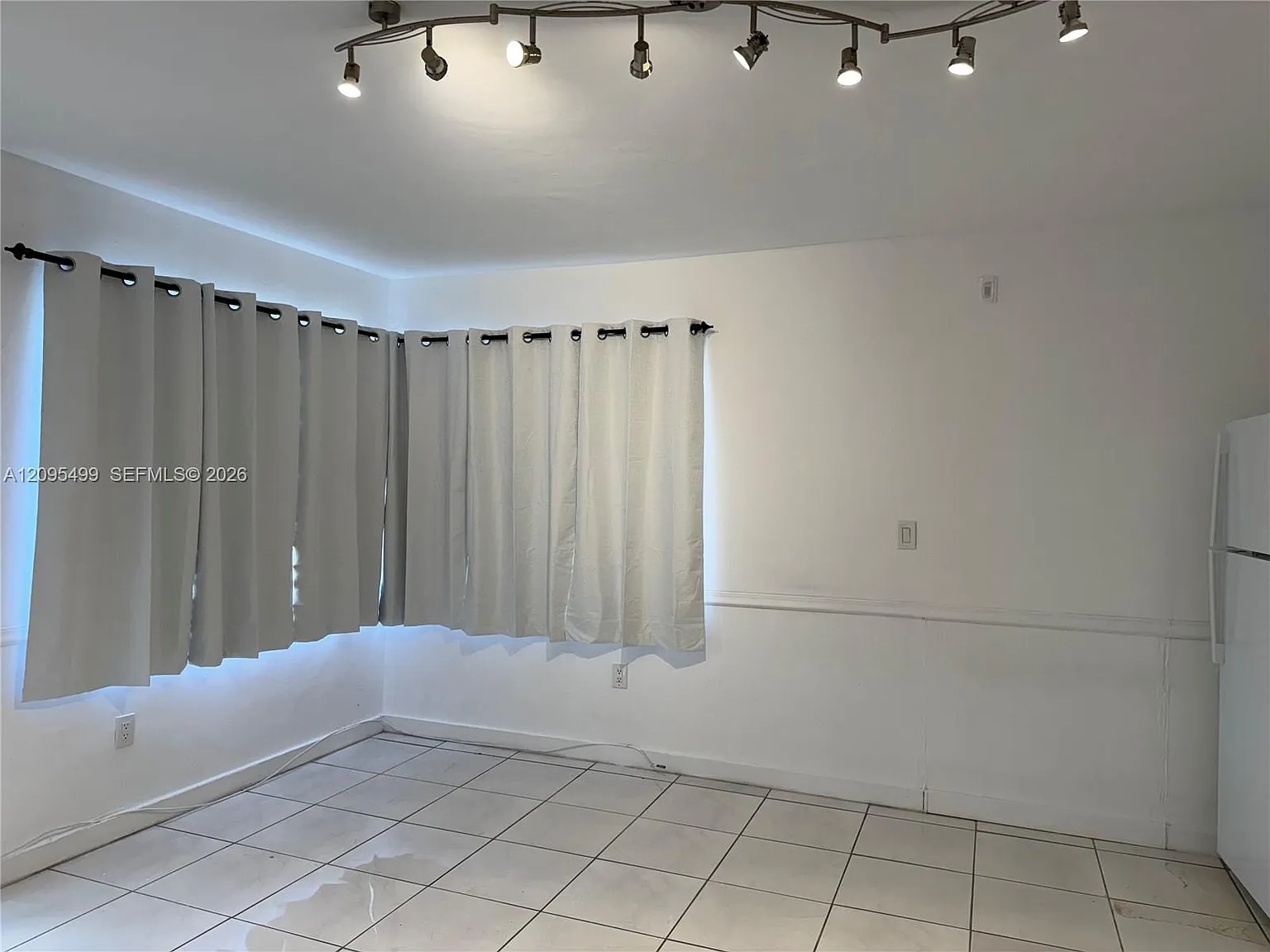 7909 East Dr — Photo 4