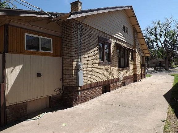 4th image of 714 Colorado Ave