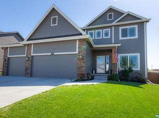 6311 N 169th St, Omaha, NE 68116