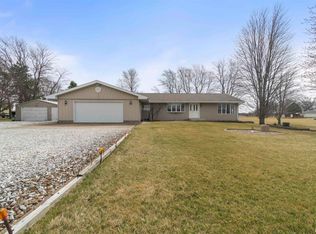 19714 W Higgs Rd, Trivoli, IL 61569