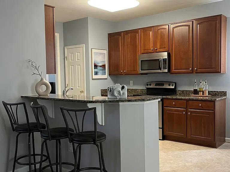 11902 Field Stone Blvd — Photo 5