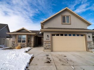 3910 Autumn Colors Dr, Elko, NV 89801