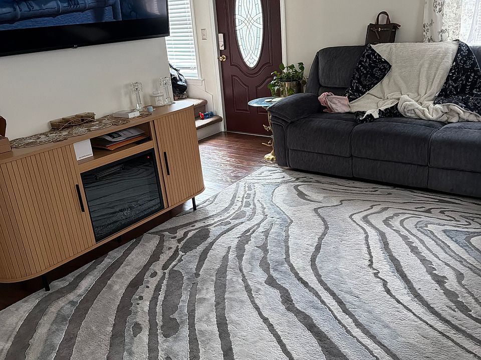 2nd image of 14 Dale Ave