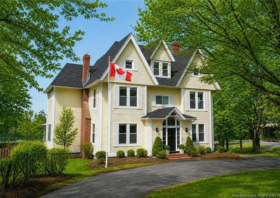 1st image of 3161 Rothesay Rd