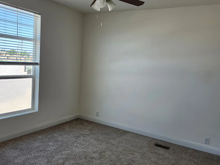 6855 Equinox Ln — Photo 4