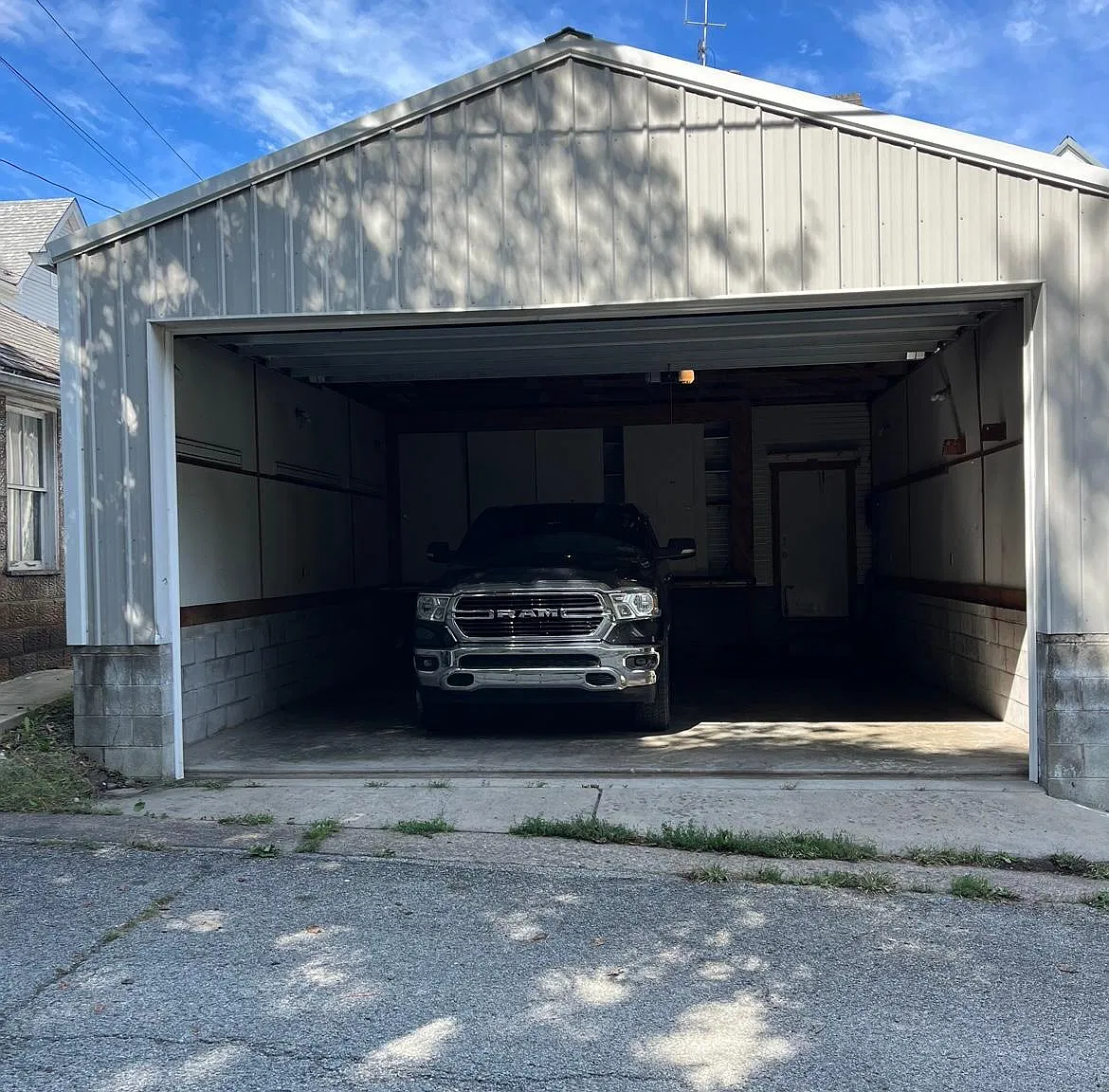 198 Franklin Ave — Photo 4