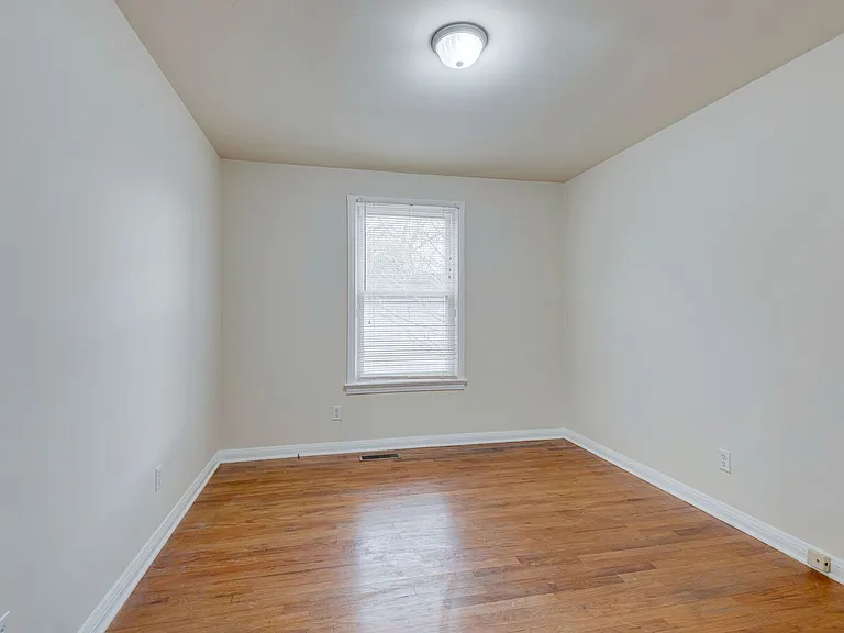 3505 Marlborough Ave — Photo 15