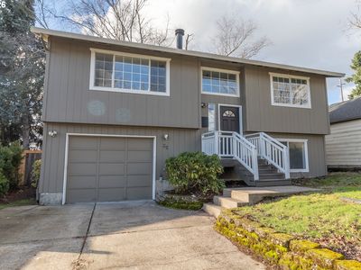 35 SE 90th Ave, Portland, OR, 97216