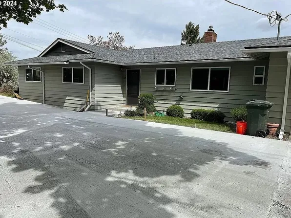 605 Pioneer Dr, Heppner, OR 97836