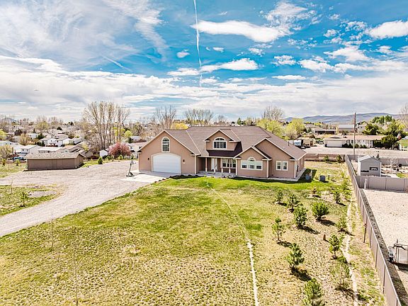 4th image of 2935 Sagecrest Dr