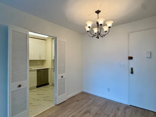 35 Seacoast Terrace image 6 of 11