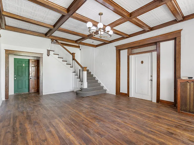 649 South Ave — Photo 37