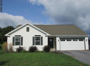 330 Hawknest Rd, State College, PA 16801