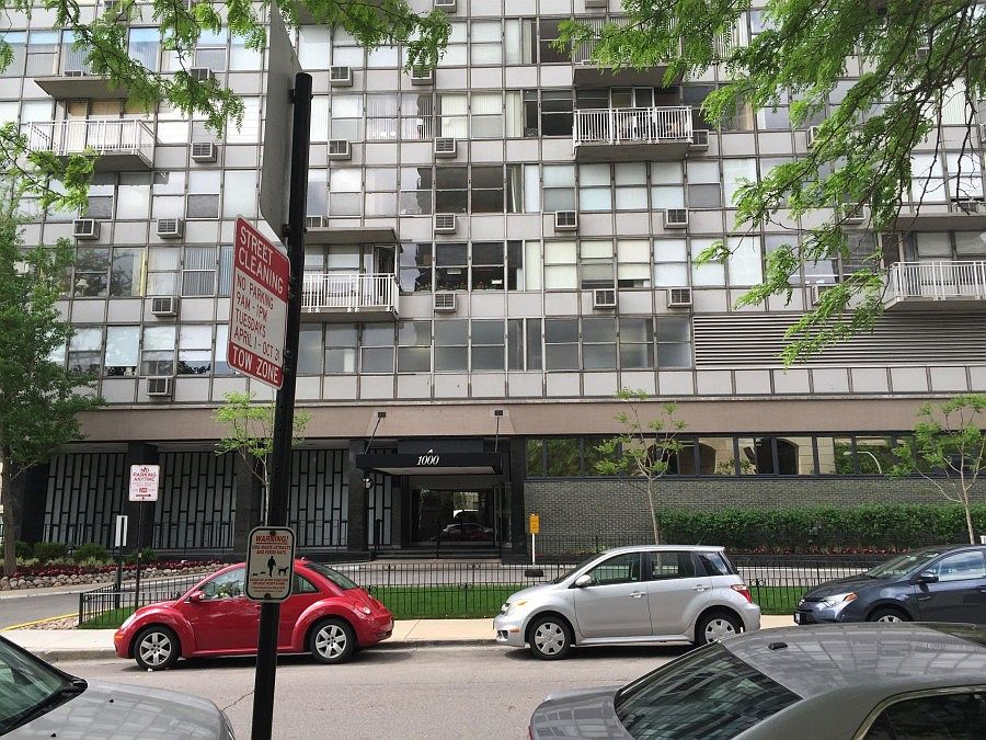 1st image of 129 E Bellevue Pl APT 707