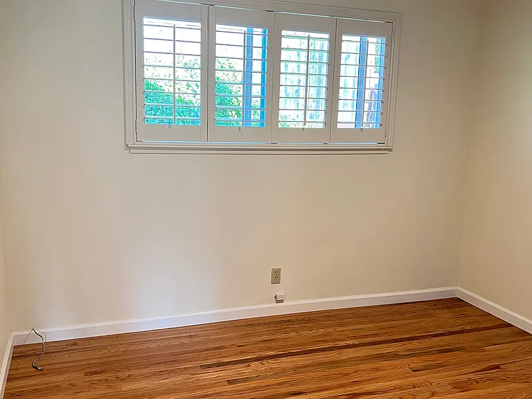 233 Calvin Pl — Photo 21