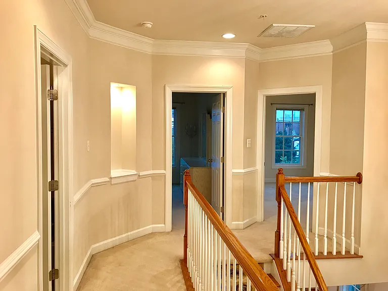 149 Norwich Ln — Photo 24