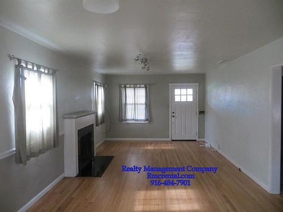 5th image of 5731 Shepard Ave