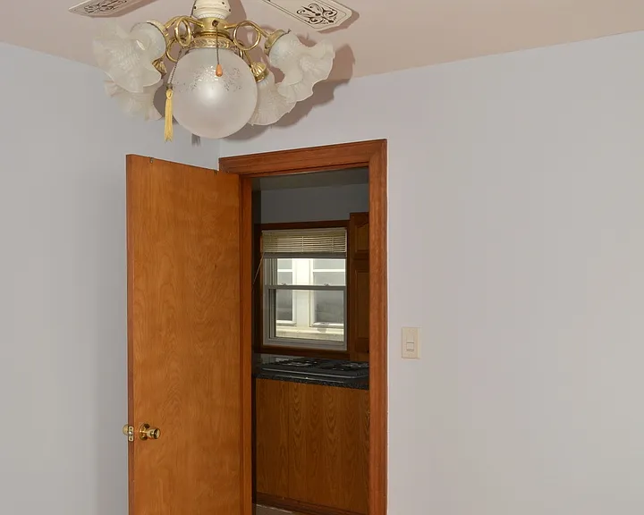 5929 W 64th St — Photo 10