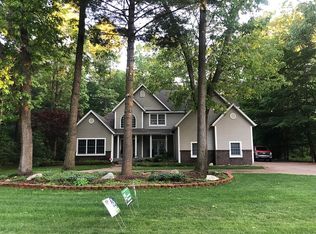 1895 Dykstra Rd, Muskegon, MI 49445