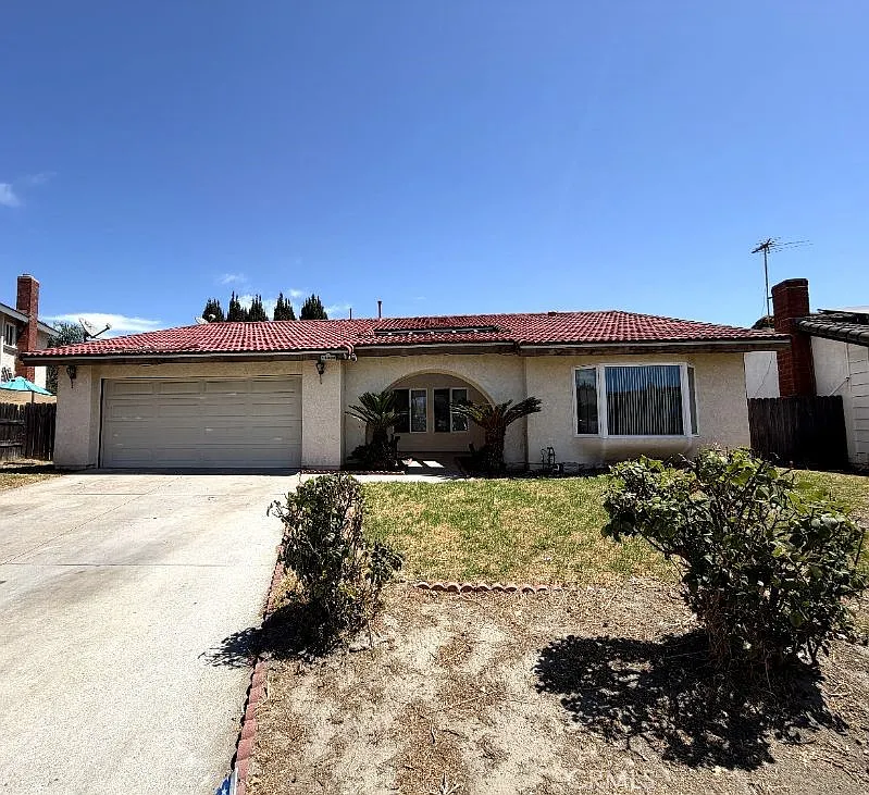 4 bed, 1515 sqft, $3,200 — Photo 1