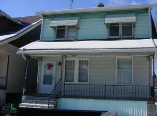 12327 Charest St, Hamtramck, MI 48212