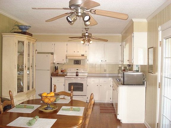 4th image of 802 Westlake Dr