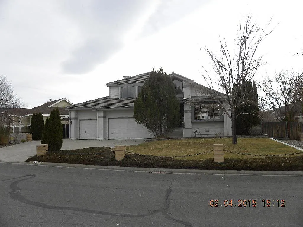 1040 High Chaparral Dr photo 1