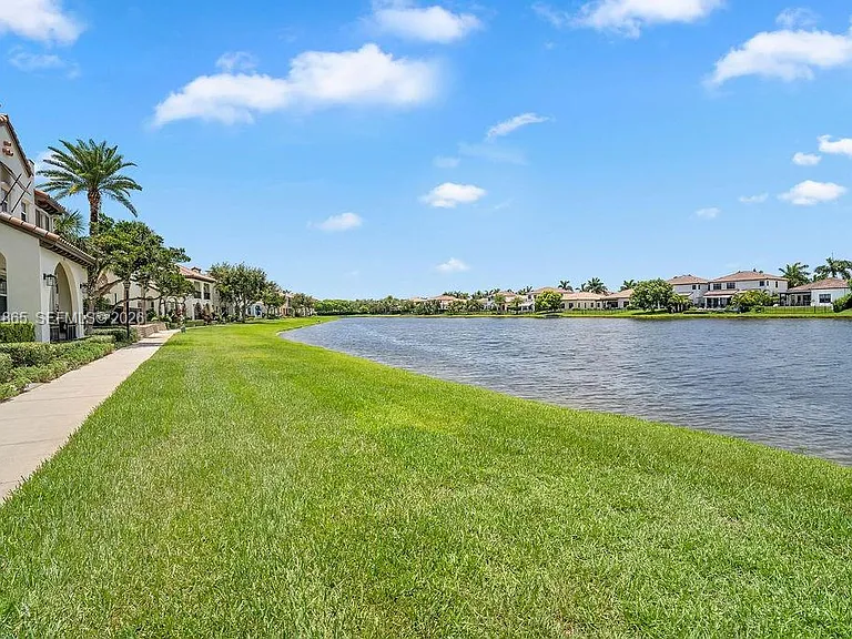 4357 Cascada Cir #4357 — Photo 57